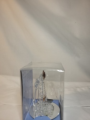 Spun Clear Glass Nativity Gold Tipped Ornament - Picture 2 of 6