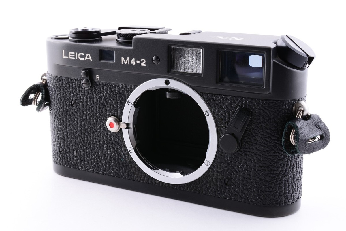 Leica M4-2 Black Rangefinder Film Camera M Mount From JAPAN Leica M4-2 Black Rangefinder Film Camera M Mount From JAPAN
