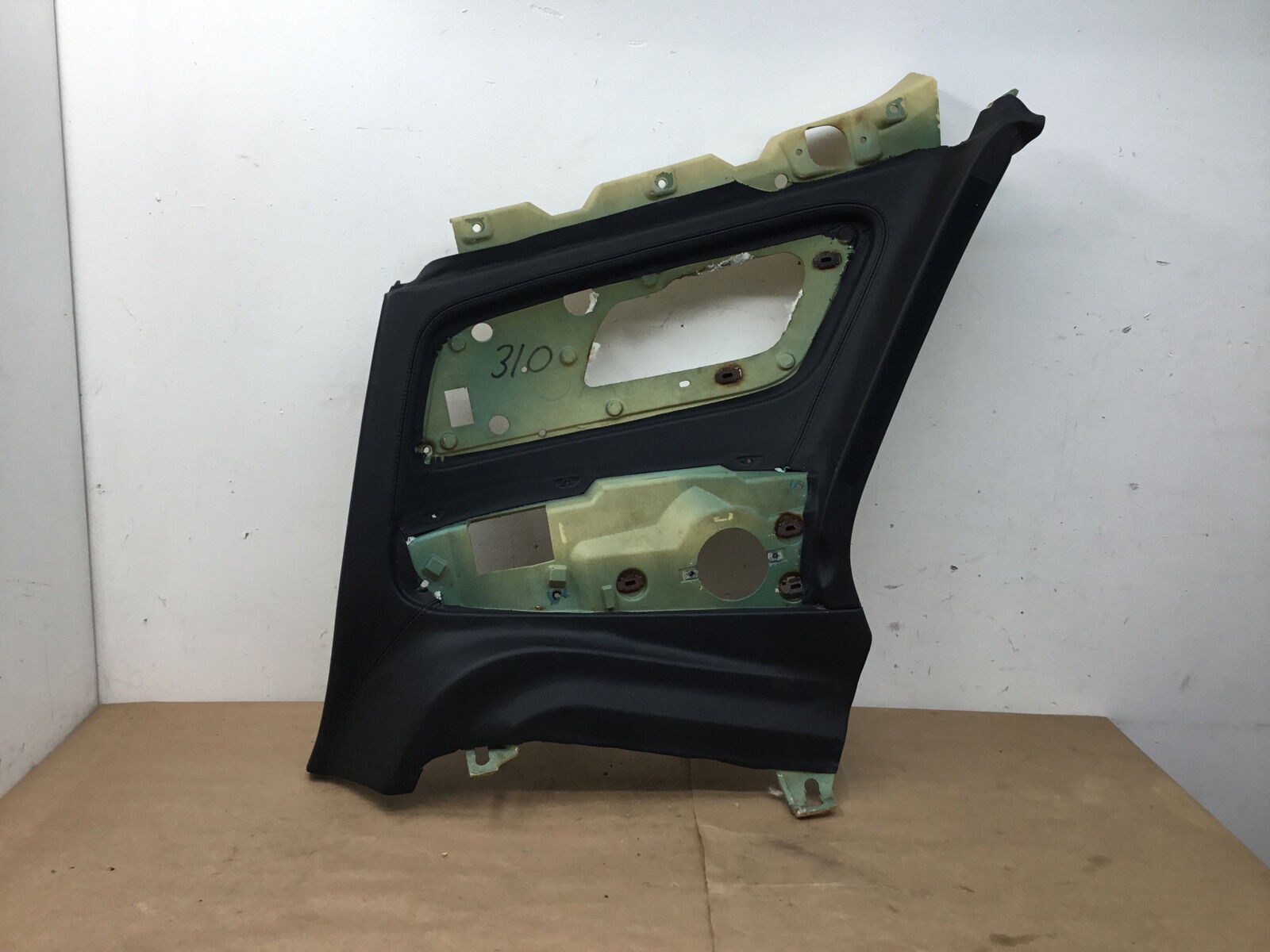Bentley Continental GT 2005 Rear Right Pass Quarter Panel Trim Cover 03-10 :O