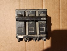 GE General Electric THQL32100 3 Pole 100 Amp Plug On Circuit Breaker Works