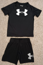 Under Armour Boys Black T Shirt And Shorts Size 4 EUC Elastic Waist