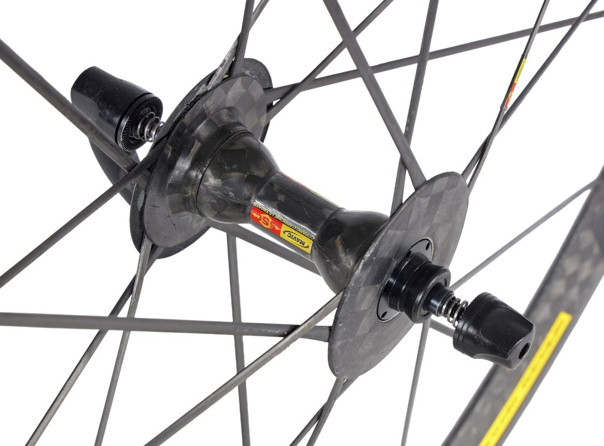 Mavic Cosmic Carbone Ultimate SSC Tubular Road Wheelset Shimano