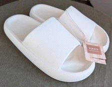 Pillow Slides Anti-Slip Sandals Soft Slippers Cloud Shower Shoes, Size M6-7 W8-9