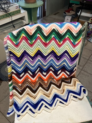 Vintage Hand Crochet Afghan, Ripple Stitch Multi Colors 70x44” Very Nice! - Picture 6 of 8