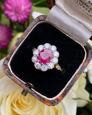 Viktorianischer Rubin und Diamant Cluster Ring 18kt Gelbgold 0,95ct + 1,90ct
