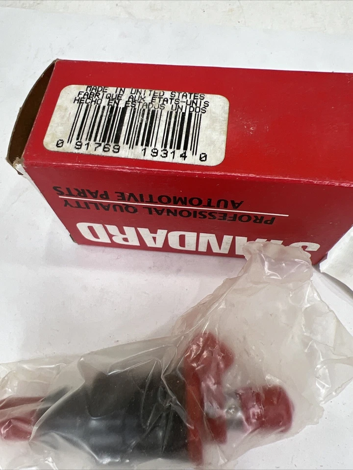 Standard FJ144 Fuel Injector - Image 4 of 4