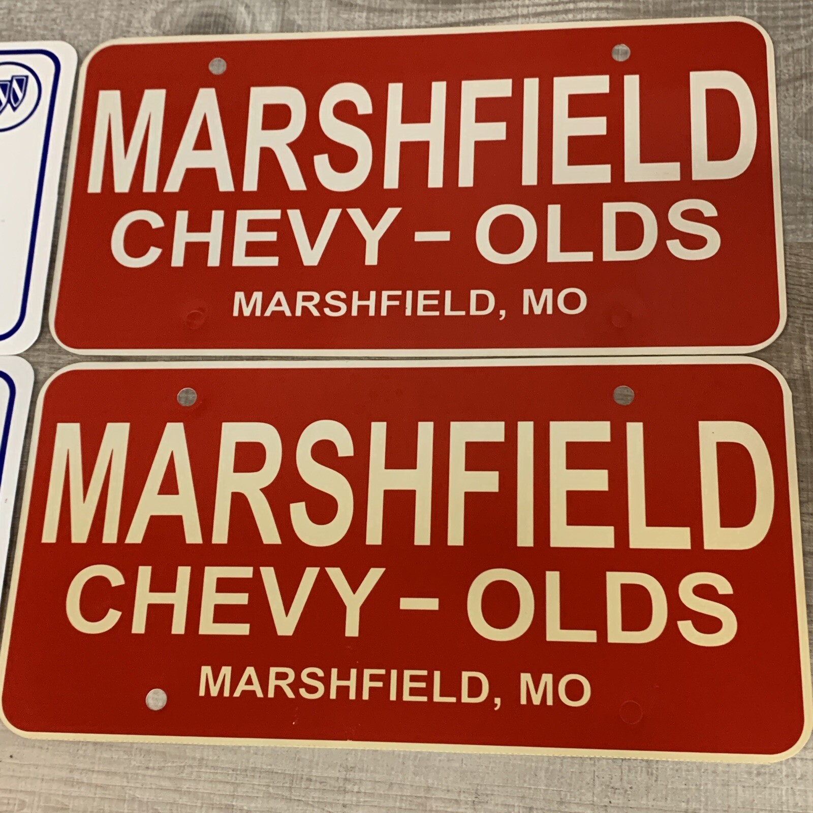 License Plate BOOSTER Inserts LOWE WAYNESVILLE MARSHFIELD CHEVY Car