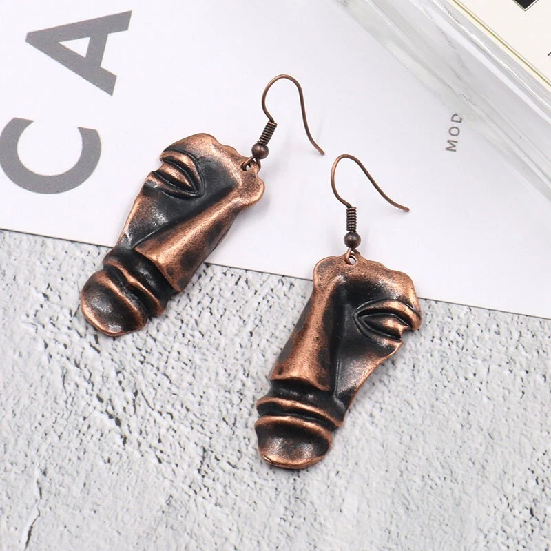 Moda Mujeres Vintage Pendientes Bohemios Bronce Abstracto Clásico Máscara Facial 1532 Foto 3 de 4