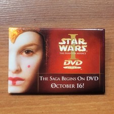 STAR WARS Episode 1 DVD Release Promo Pin Badge Queen Amidara TOY R US 2001