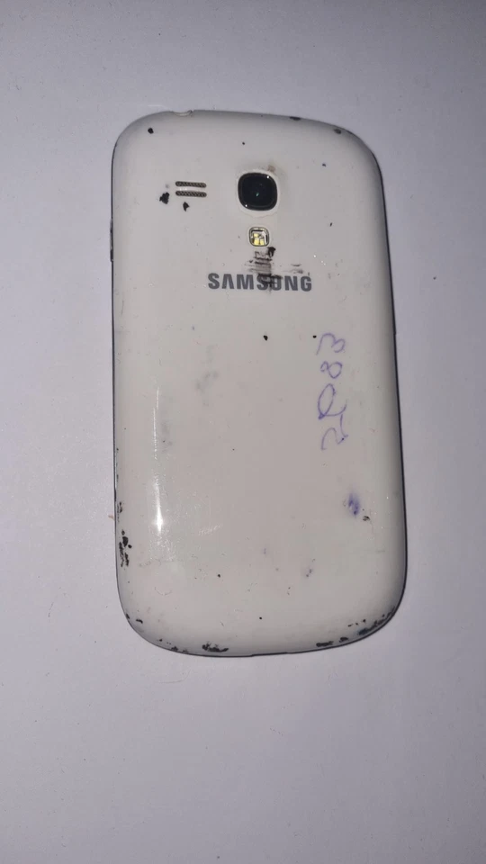 Samsung Galaxy S3 Mini - 8GB - Blau - Voll Funktionsfähig, Foto 3 von 3