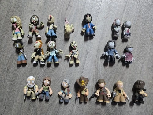 The Walking Dead Funko Mystery Minis (RIck, Daryl, Carol, Merle, Flaming Walker)