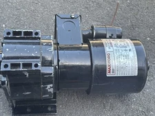 Maxi-Torq 7164-0833, 136.0 In-Lb Torque, 30/25Rpm, 115V/230