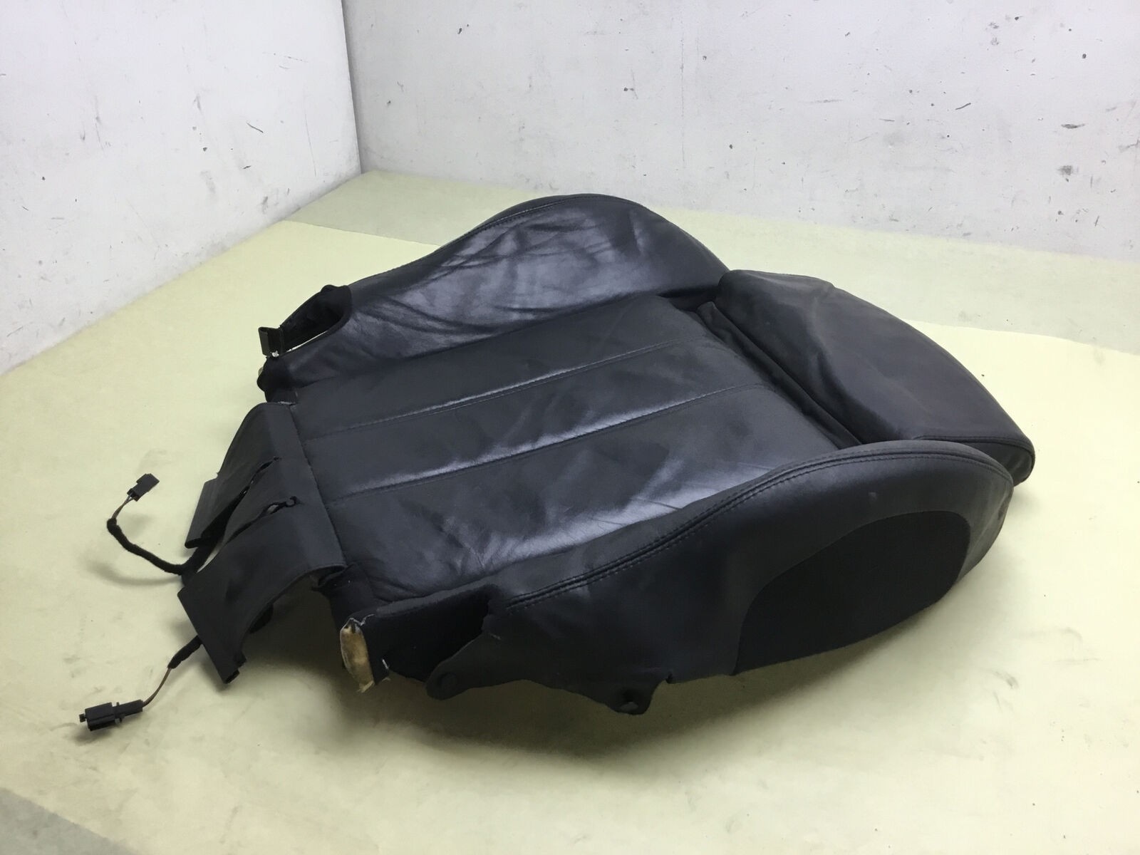 Bentley Continental GT 2005 Front Left Driver Seat Lower Bottom Cushion 03-10|:O