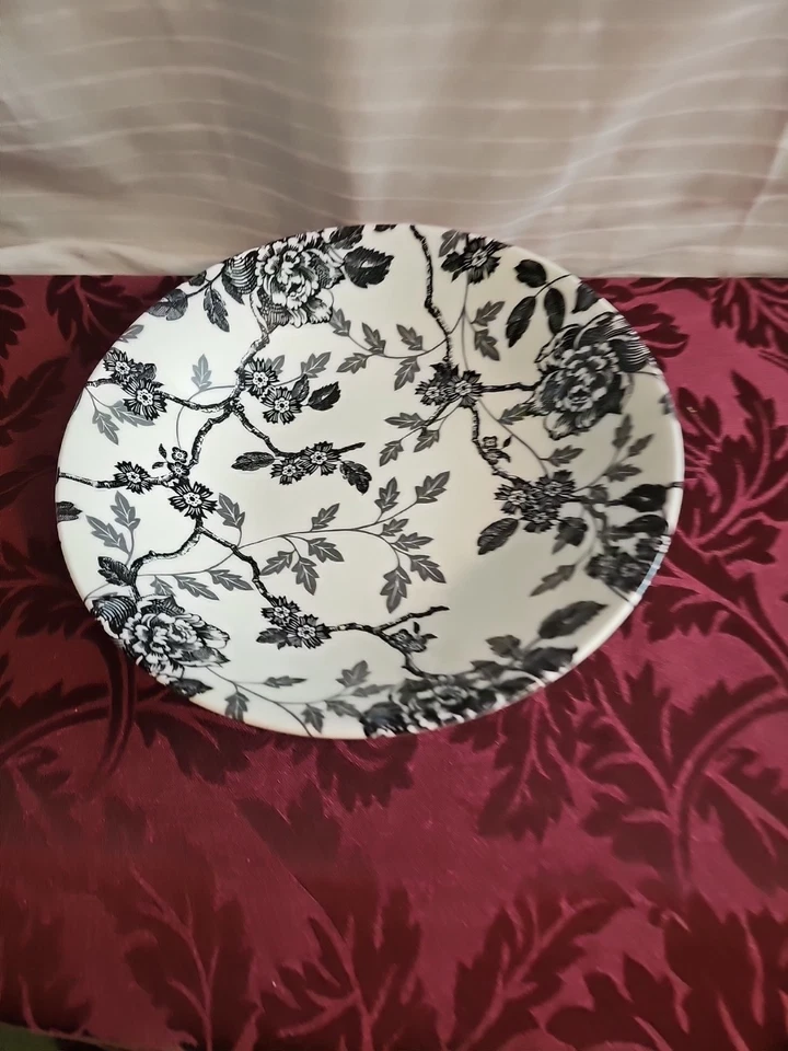 Queen's China Black Orchid 9" Round Serving Bowl Floral Earthenware ENGLAND - Image 2 of 4