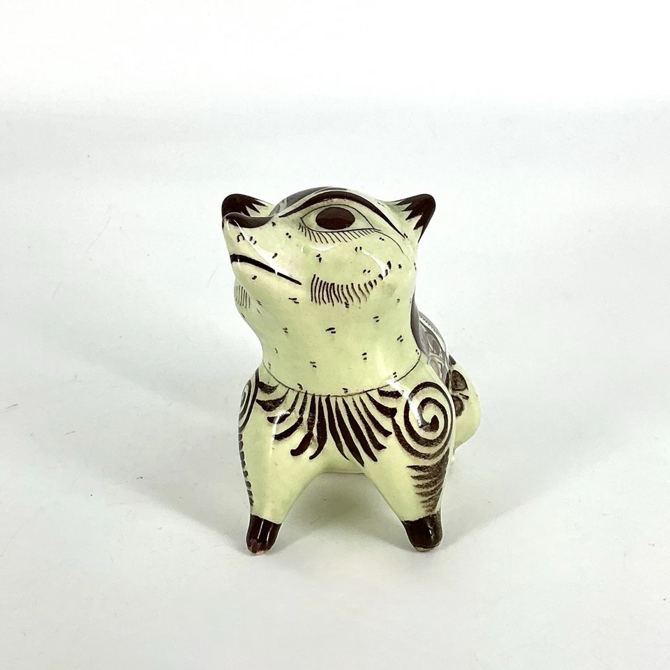 Tonala Racoon Figurine Ceramica Gomez Tlaquepaque Mexico Folk Art - Image 2 of 4
