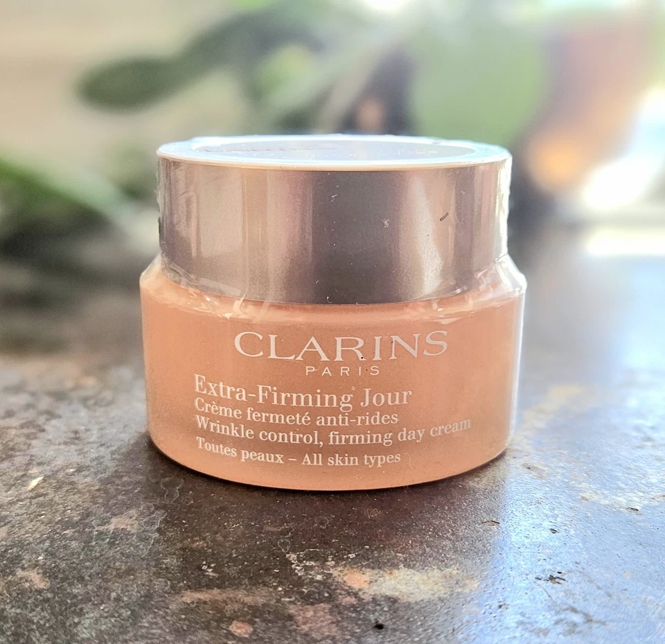 Clarins Extra-Firming Jour SPF 15 Wrinkle Control Day Cream 1.7 oz All Skin Type - Image 4 of 4