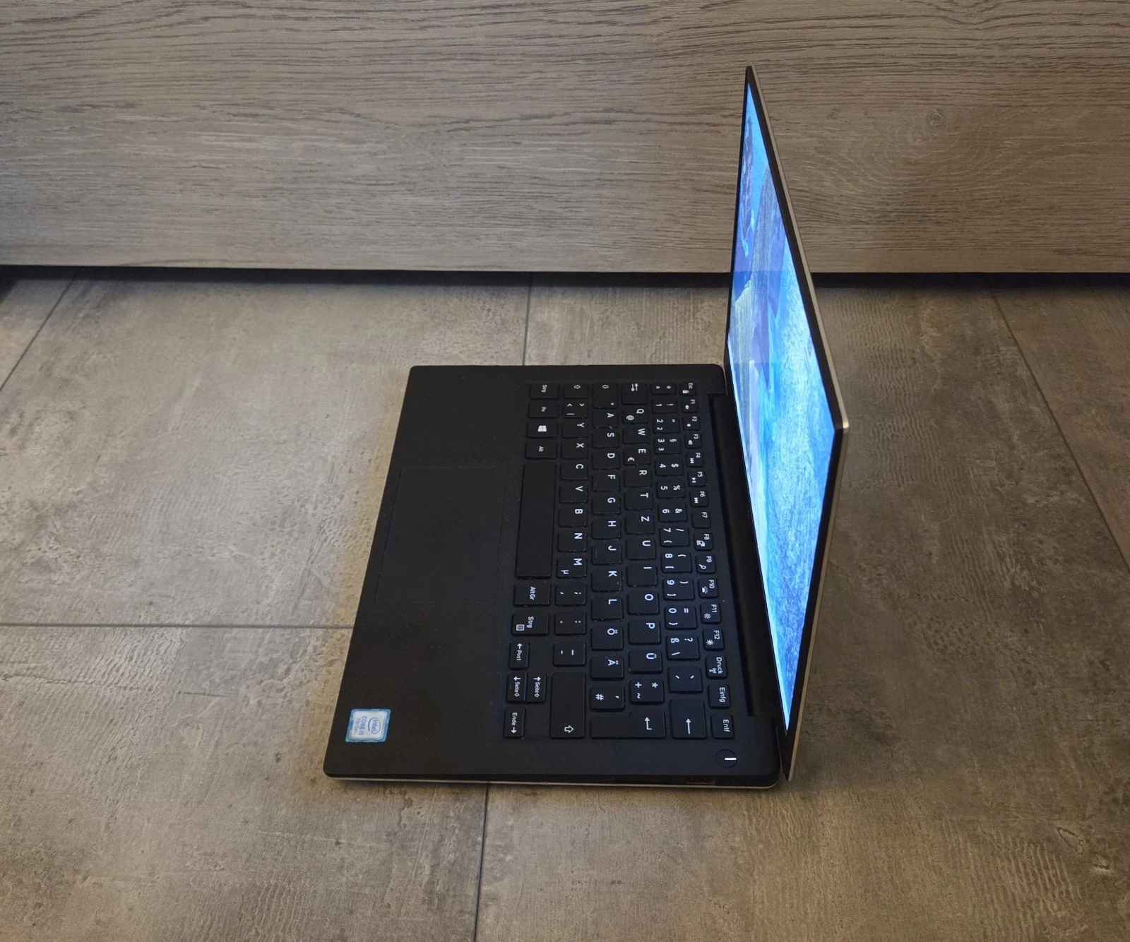 Dell XPS 13 9360 Laptop | I5-7200U | 8GB | 256GB SSD | Win 10 | OVP - Bild 4 von 11