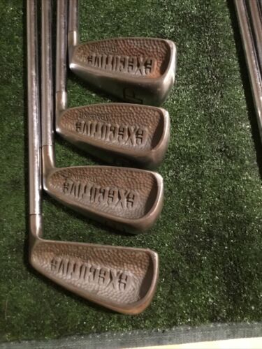 Spalding Ladies Executive Full Set Driver, 5 Wood, 3-PW Steel Shafts - Picture 3 of 12