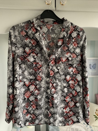 Redherring blouse size 14 only worn a couple of times