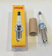 NEW NGK Spark plug LKAR7C-9 NGK 93961 Mercury # 8M0135348 33-8M0135348 FAST SHIP