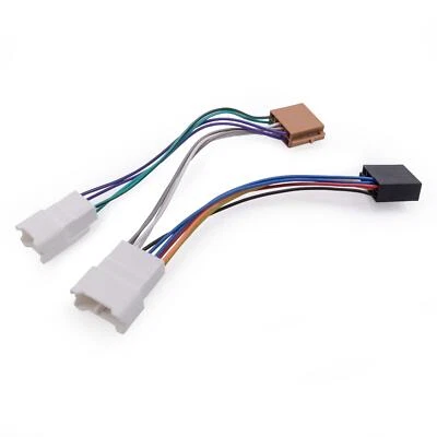 Adaptateur autoradio ISO pour Toyota Verso (2009-2014) (2014-2015) S (2011-2015) - Photo 1/3