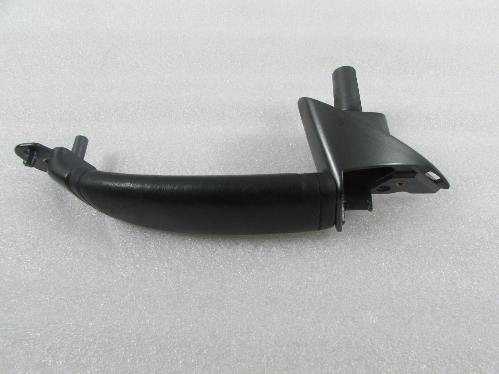 Maserati Granturismo, LH, Left Door Grab Handle, Used, P/N 96879000