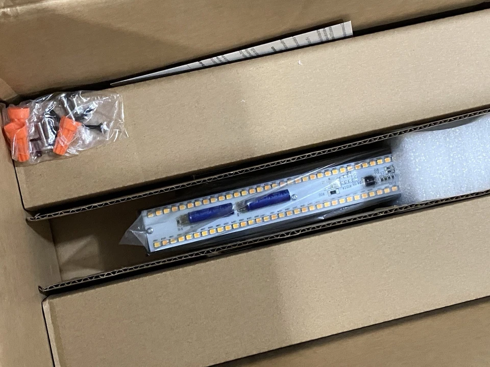 Modern Forms WAC Lighting 27" LED banheiro vaidade 3000K bronze - WS-3127-BZ - Imagem 3 de 4