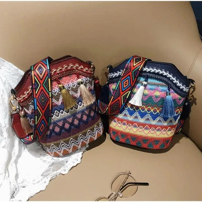Ethnic Style Woven Tassel Bucket Bag New Bohemian Crossbody/Messenger for Women