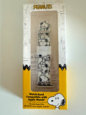 PEANUTS SNOOPY 20mm WATCH BAND Fits 38/40/41mm Apple Watch Black White NIB
