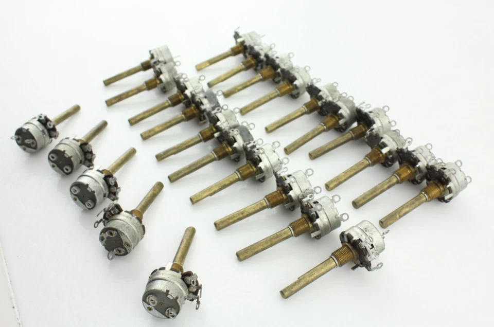Stck 25 Vintage 1963 Stackpole 500K Audio Taper Potentiometer SPST Schalter USA - Bild 2 von 4