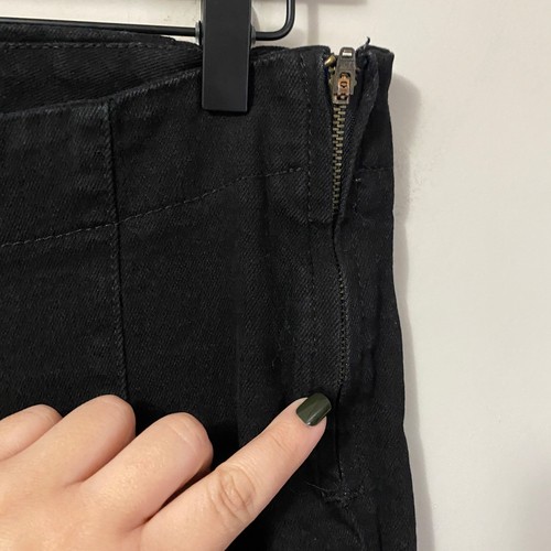 BDG Urban Outfitters Black High Rise Flare Crop Jean Exposed Seams Raw Hem Sz 27 - Picture 4 of 10