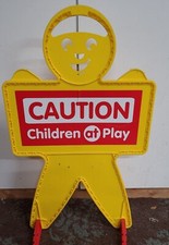 Kids ALERT American Plastic Yellow Safety Man Sign "Caution Children At Play"