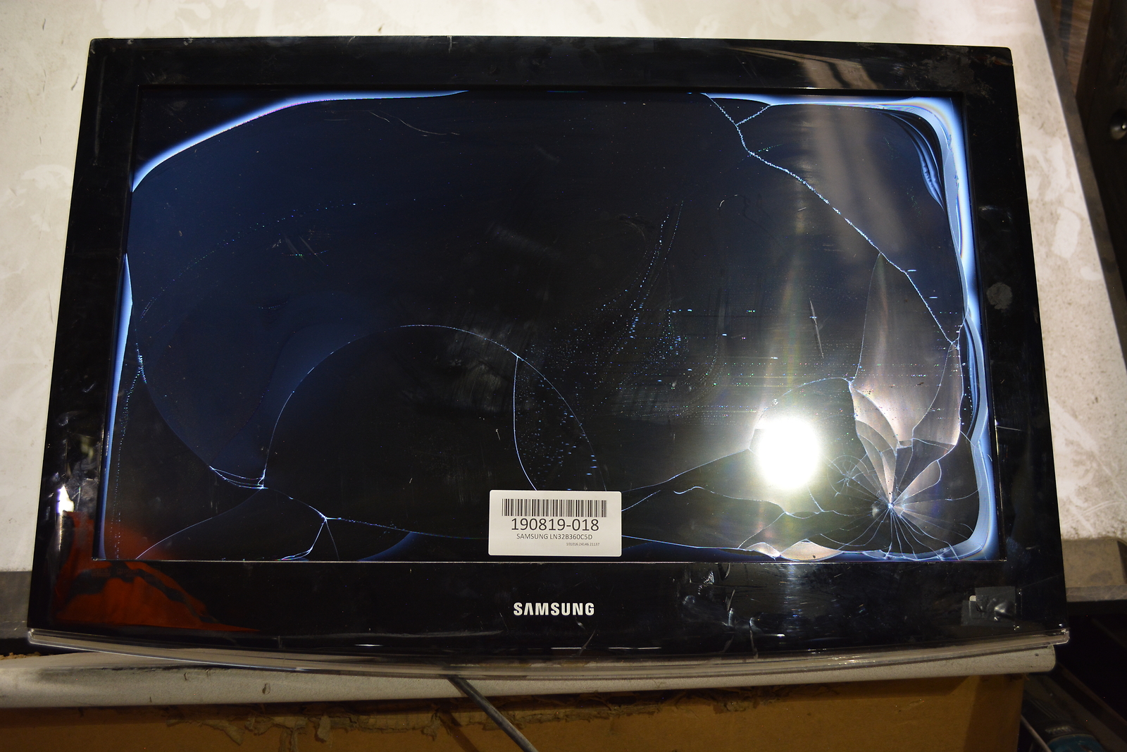 ln32b360c5d lcd panel made in china