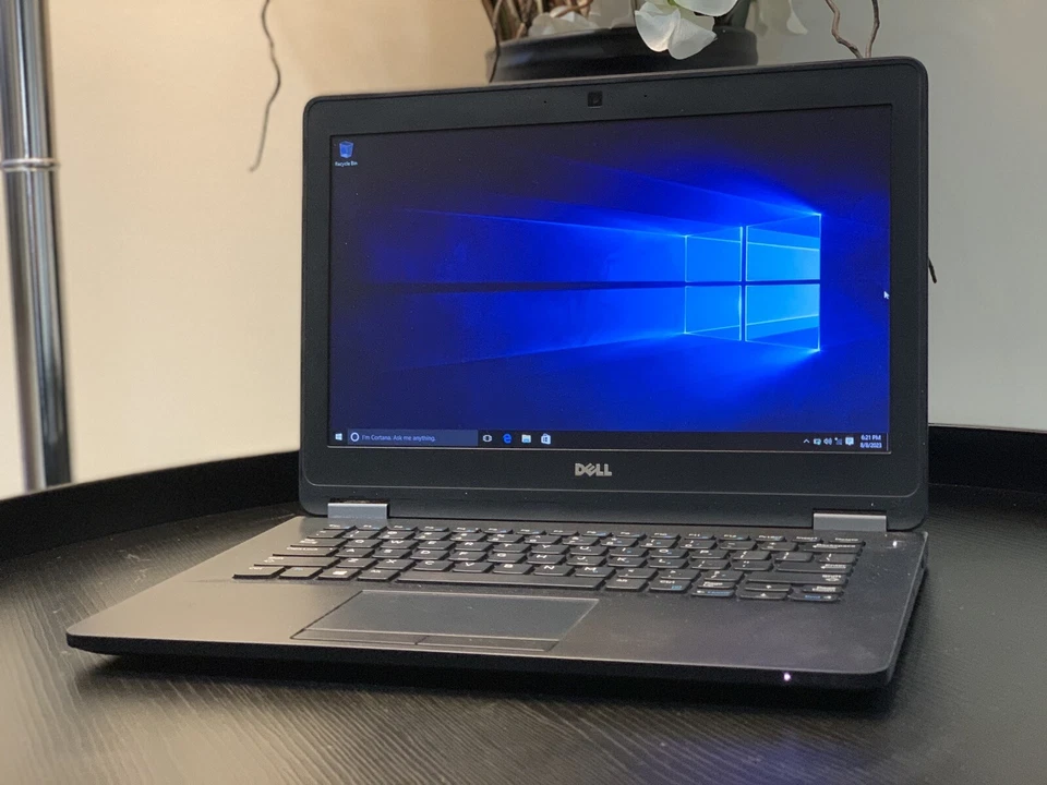Dell Latitude E7270 i5-6300U 2.4GHz 8GBRAM 256GBSSD 12.5 " Win10Pro - Image 2 of 4