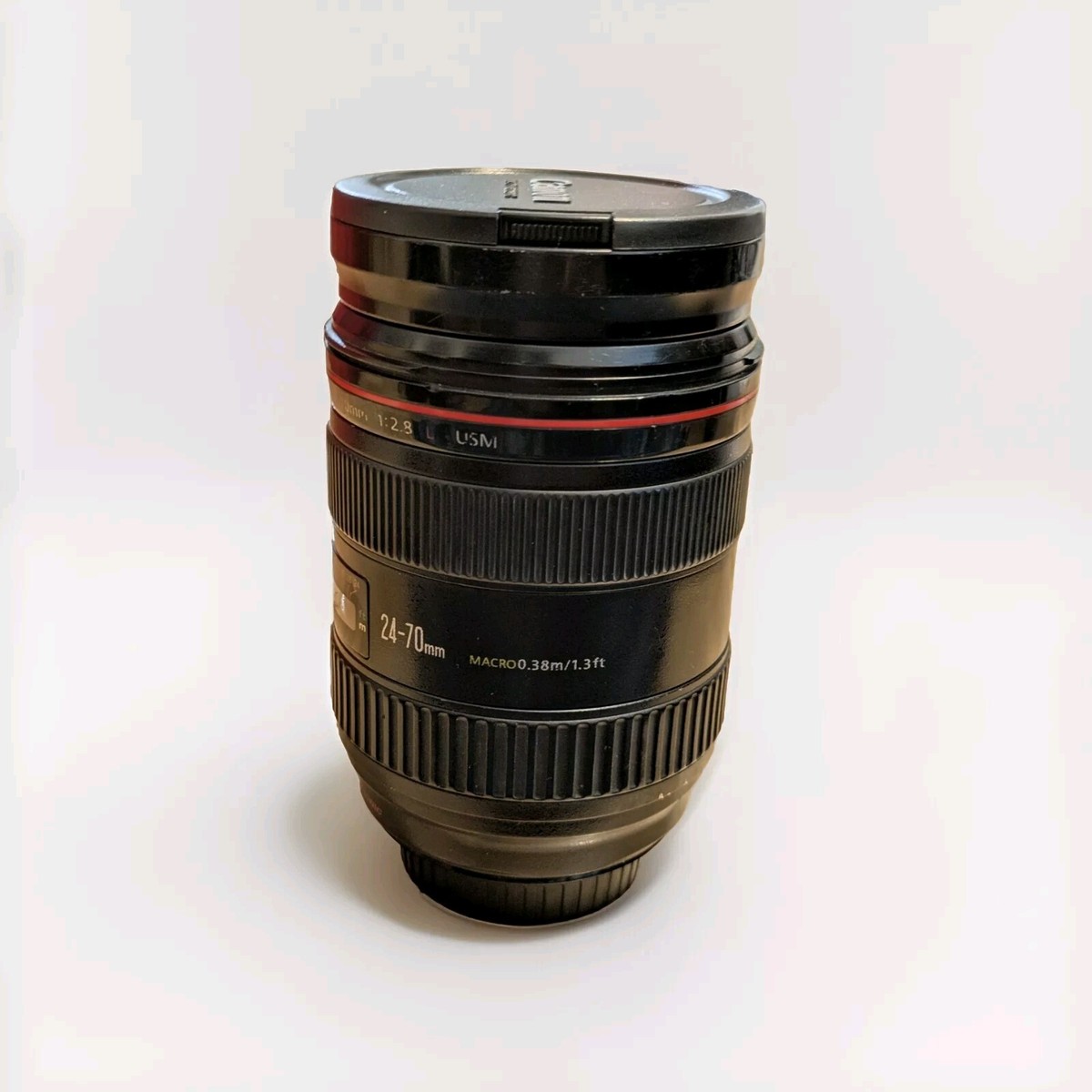 Canon 24-70mm ウルトラソニックレンズ Canon 24-70MM Zoom Lens Ultra Sonic F2.8 L Good Condition W/Caps