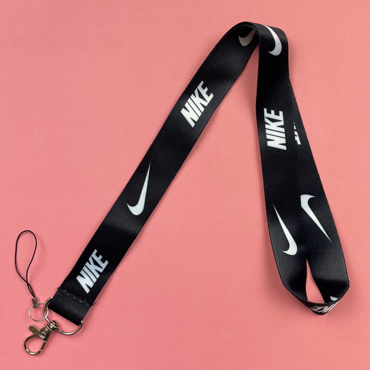 NIKE LANYARD BLACK NEW KEY CHAIN WITH CLASSIC DESIGN