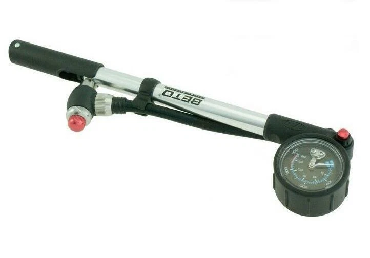 POMPA BETO PER AMMORTIZZATORI FORCELLA BICI 588080730 pulsante regolaz. rilascio