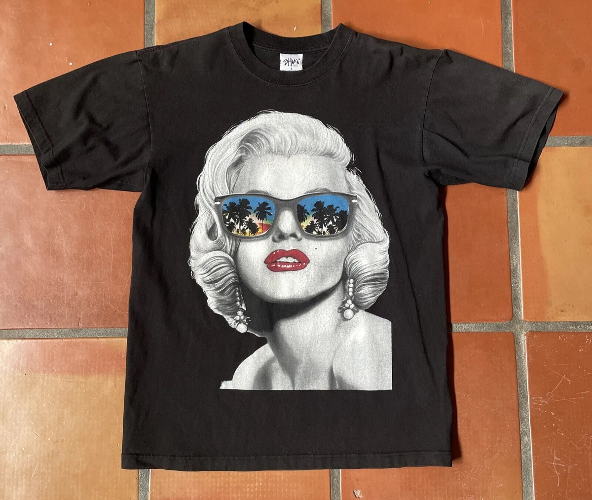 Vintage SHAKA WEAR Mens LARGE Black Graphic Print Tee Vintage SHAKA WEAR Mens LARGE Black Graphic Print Tee
