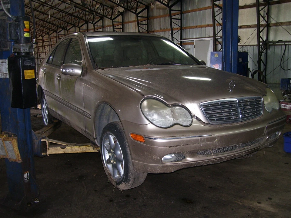 Juego de pares de cables de freno de estacionamiento trasero izquierdo derecho OEM 02 MERCEDES C240 Foto 4 de 4