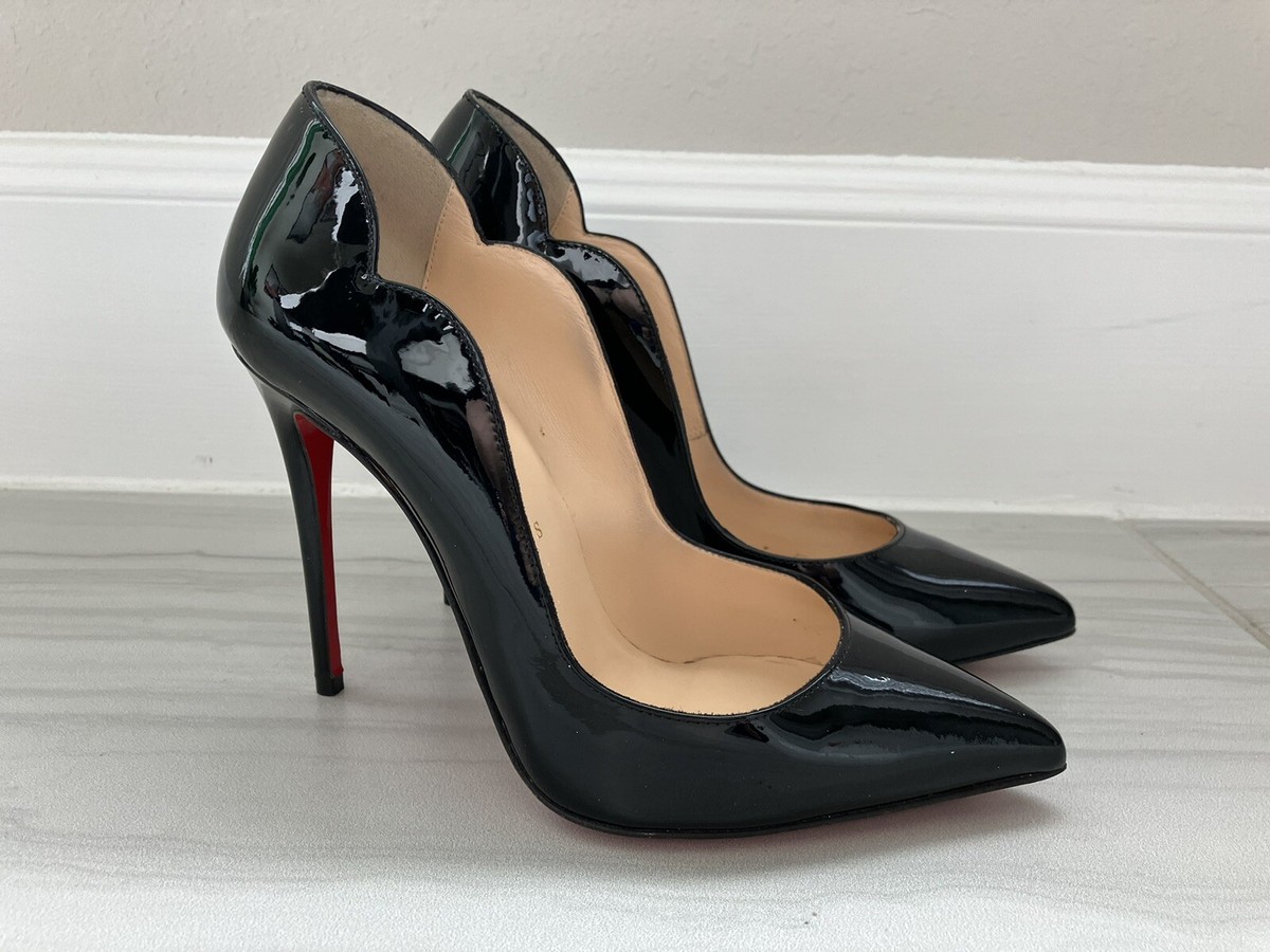 Christian Louboutin Hot Chickita ブラック Christian Louboutin | Hot Chickita sling black patent flats