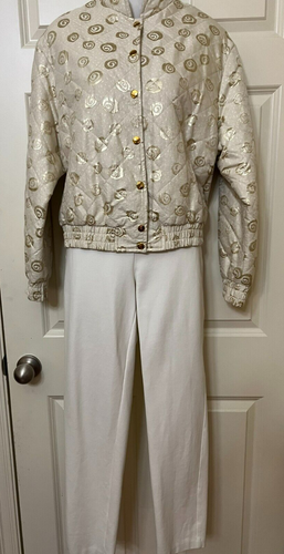 St John Sport Jacket Sz Sm.Cream/Gold St John "SJ"LOGO Print Fabric Made N Italy - Picture 9 of 14