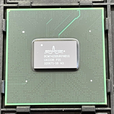 BCM7420DUKFNB1G, BROADCOM, Multiformat Dual-HD Digital Video/Audio STB SoC
