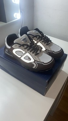 Christian Dior s B30s