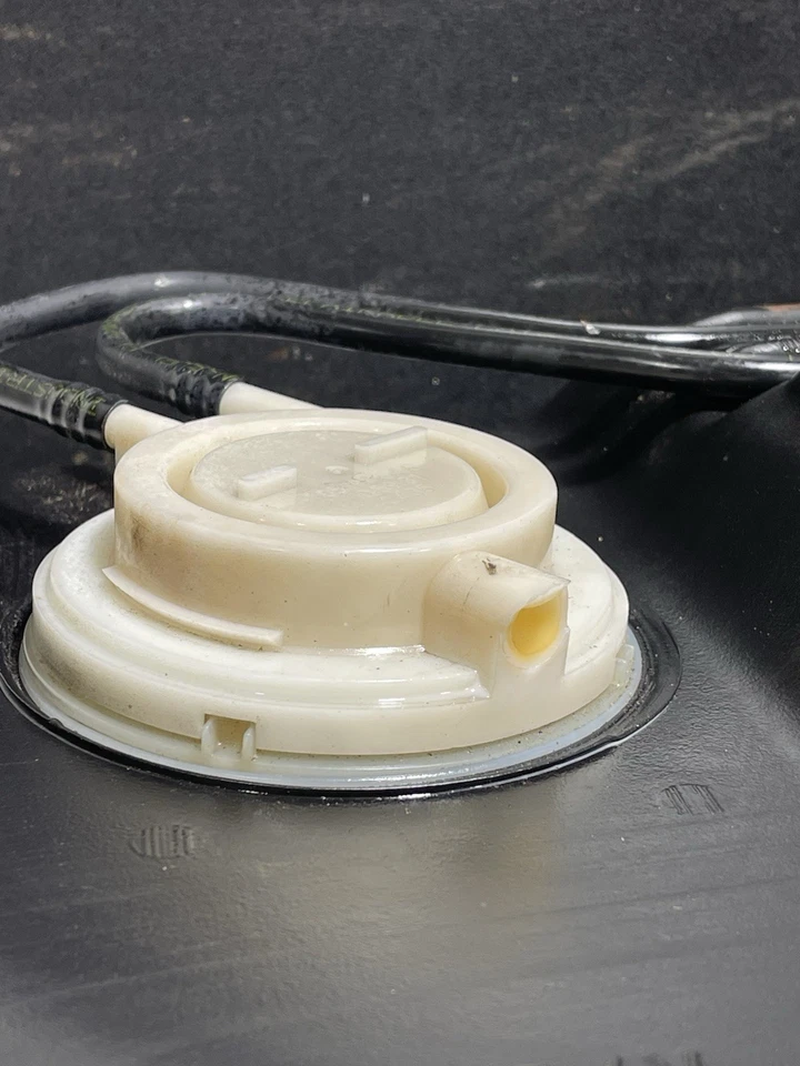 05-06 Jeep TJ Wrangler 19 galones tanque de combustible de gasolina poli plástico 52059617AG *Leer* Foto 4 de 4