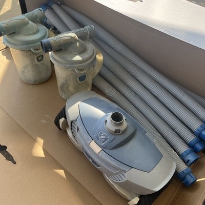Zodiac MX8 Hydraulic Pool Robot + Trap? Cyclonic Leaf Catcher