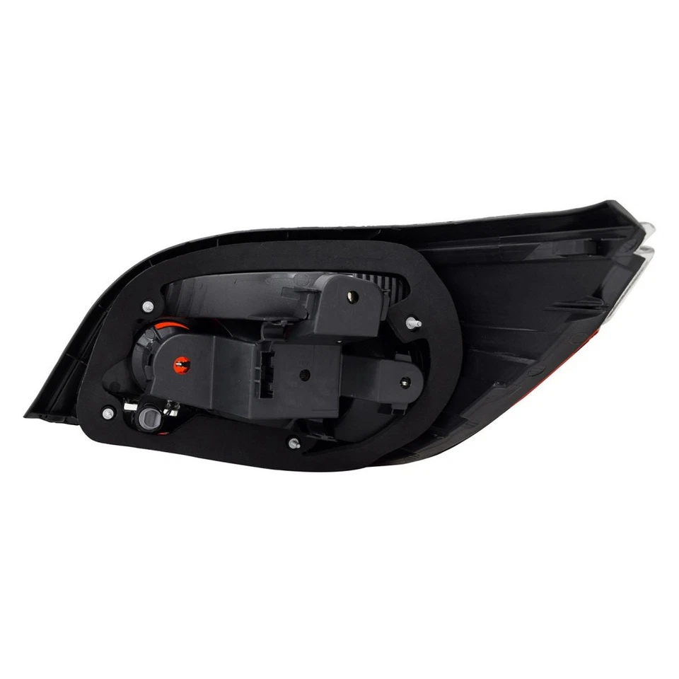 Par de luces traseras del lado del conductor y del pasajero CAPA para BMW 545i 2004 2005 2006 Foto 2 de 4