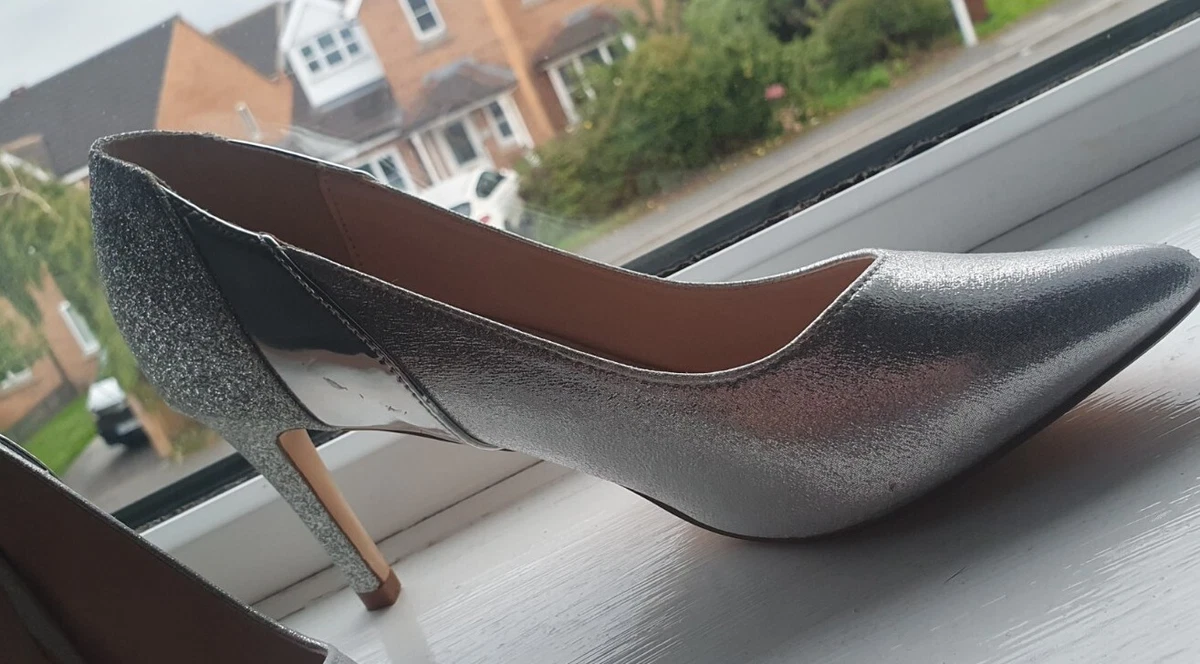 Silver high heels size deals 4