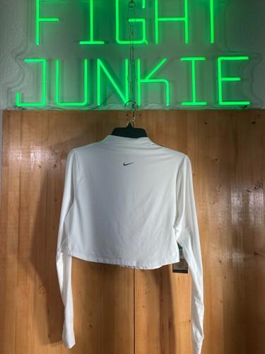 NEW! NIKE Dri FIT XL Luxe Training Women Long Sleeve Cropped Top White