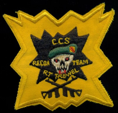 US Army 5th Special Forces Group Recon Team Trowel Vietnam Patch JU-1