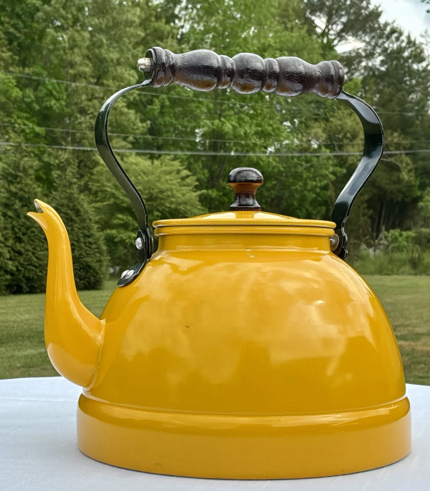 Vintage Armack NY-Yellow Whistling Tea Kettle-Made in Tawain-Stainless Steel